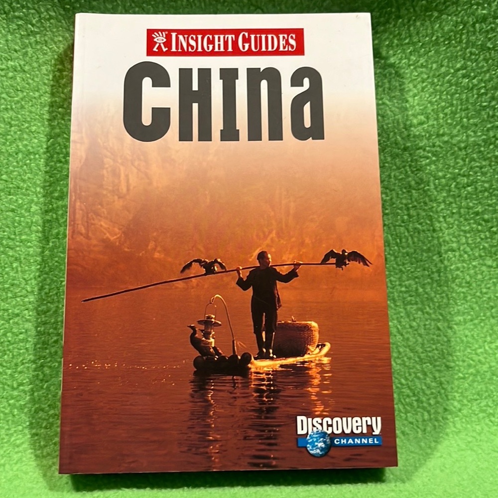 Insight Guides China Discovery Channel Softcover Book NWT